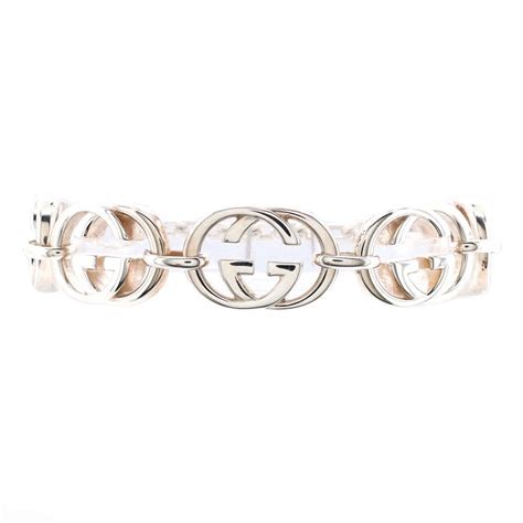 gucci silver britt logo bracelet